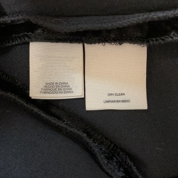 Rachel Rachel Roy Black Velvet A-Line Mini Skirt Size 4 - Picture 8 of 9